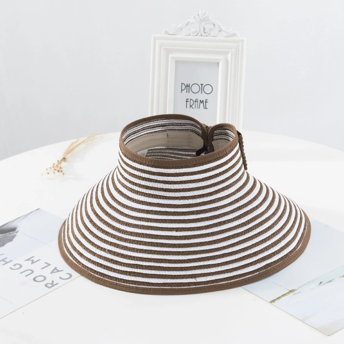 LaMaxPa women’s wide-brim straw sun hat with foldable design, UV protection, perfect for summer beach outings