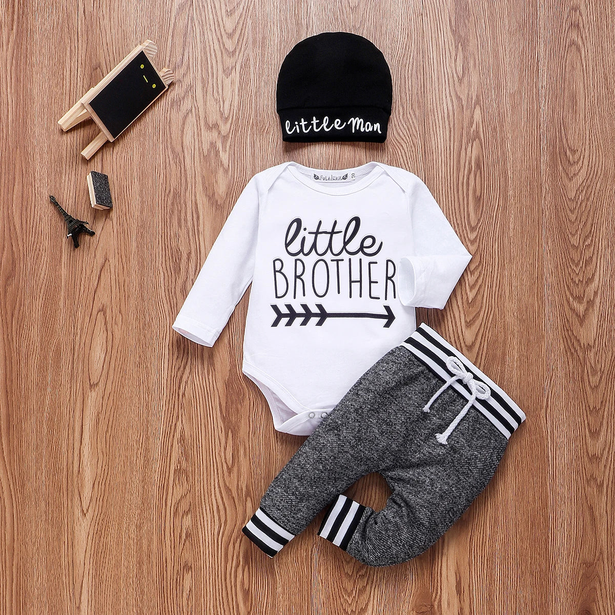 Ansoff newborn baby boy clothing set with long sleeve romper, pants, and hat in soft cotton for 0-18 months.