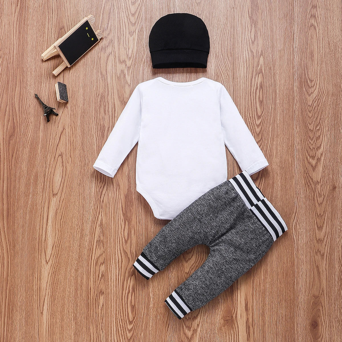 Ansoff 3-piece baby boy clothes set with cotton long sleeve romper, pants, and hat for 0-18 months, warm infant clothing.