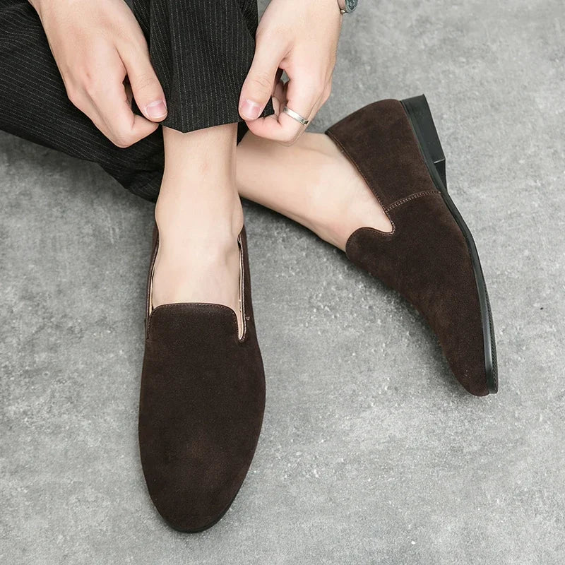 Fashionable Men's Suede Shoes Soft Soles Comfortable Loafers Versatile Men's Casual Flat Shoes Green New Style Free Delivery - Acros