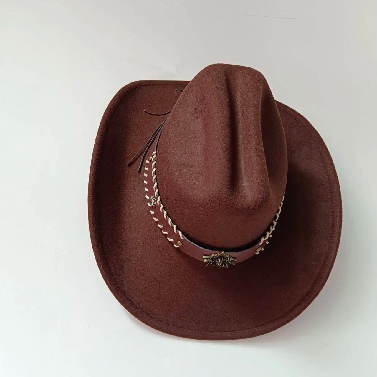 Ansoff cowboy hat with cow head design, monochrome felt, large brim, outdoor knight-style hat for men and women.