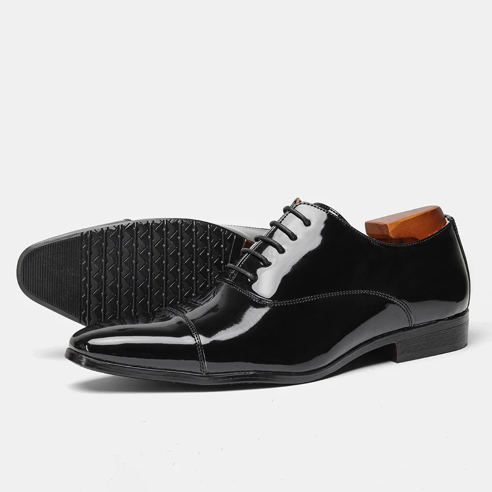 Designer Brand Leather Shoes for Men Wedding Dress Shoe Lace up Casual Business Oxfords Pointed Toe Office Formal Shoes for Man