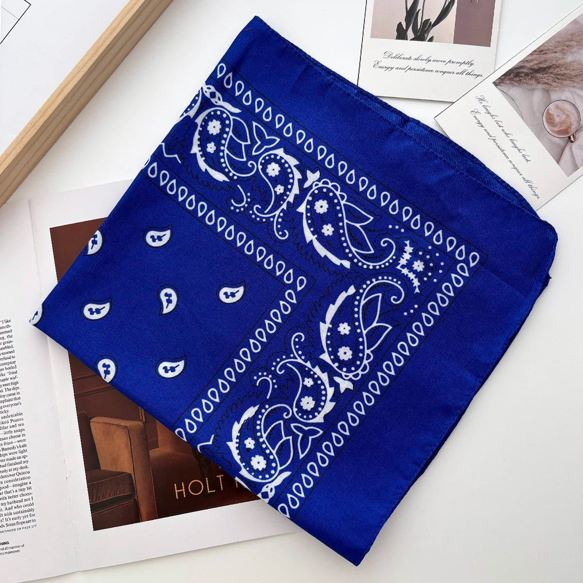 Unisex bandana hairband by Ansoff featuring paisley pattern, versatile headwear for men and women, suitable as a head wrap or wrist accessory.