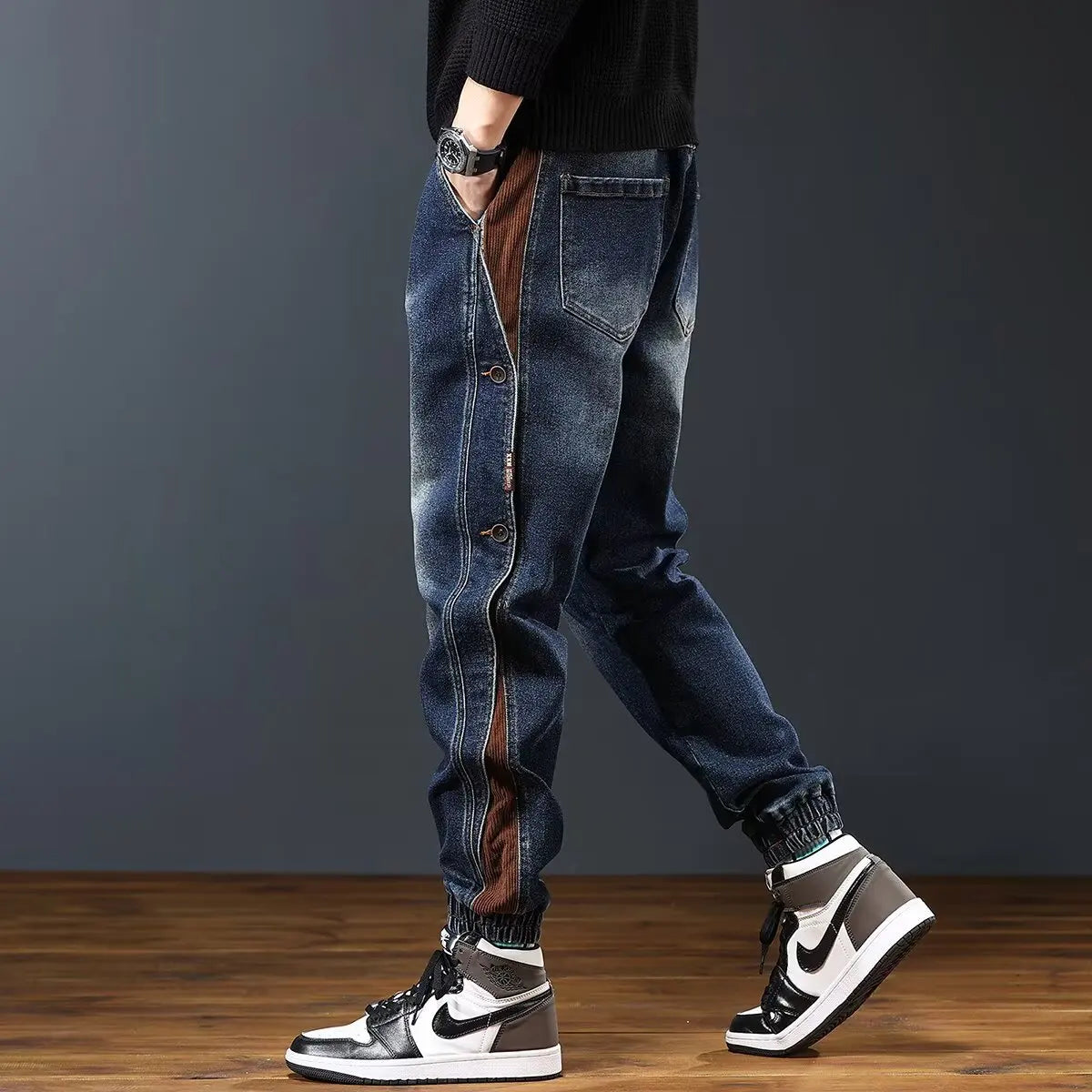 Ansoff men's high-end rugged workwear jeans in autumn and winter, American style, trendy and personalized for a rugged look.