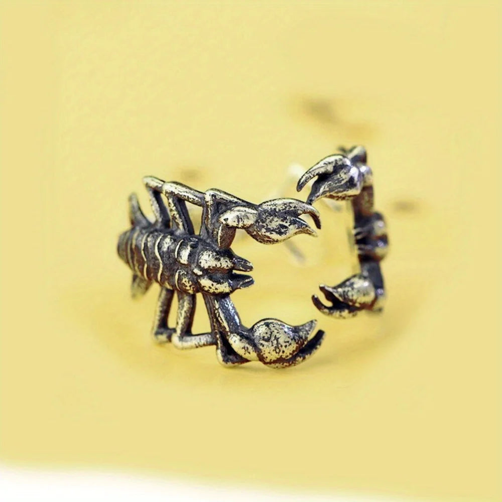 2024 Unique Punk Fashion Personality Retro Style Three-dimensional Ring European Pattern Artificial Ring Jewelry Wholesale