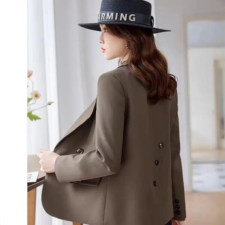 Ansoff women's suit jacket in autumn casual style, featuring a tailored fit and small top design, perfect for everyday wear.