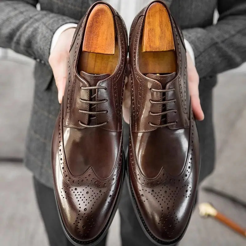 Pointed Toe Brogue Carved Men's 2025 New British Style High-End Leather Formal Business Wedding Groom Derby Shoes