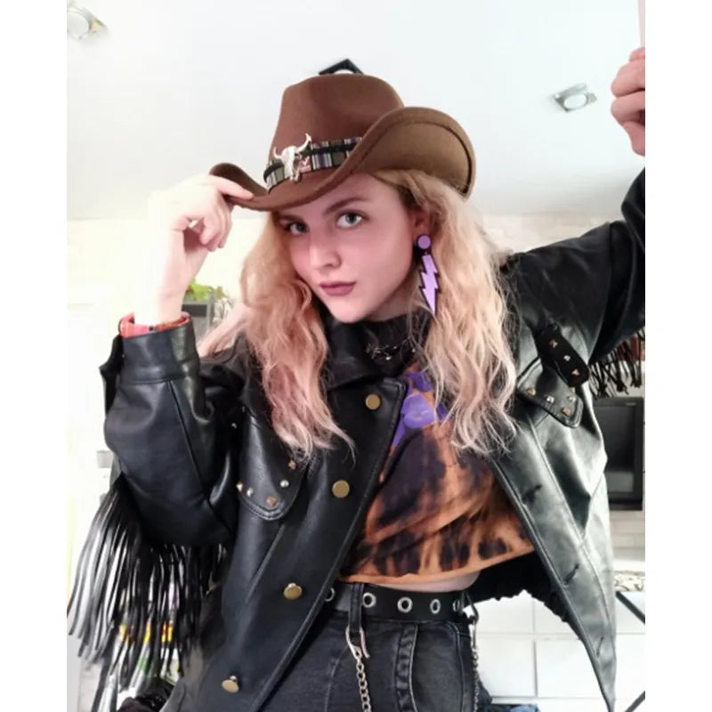 Ansoff cowboy hat with cow head design, large brim, monochrome felt, suitable for men and women, outdoor knight-style accessory.