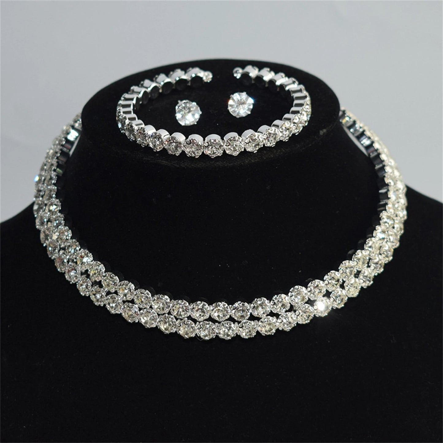 3pcs Wedding Jewelry Three Piece Set Fashionable Bridal Rhinestone Double Row Necklace Earrings Bracelet Set Strong Chain