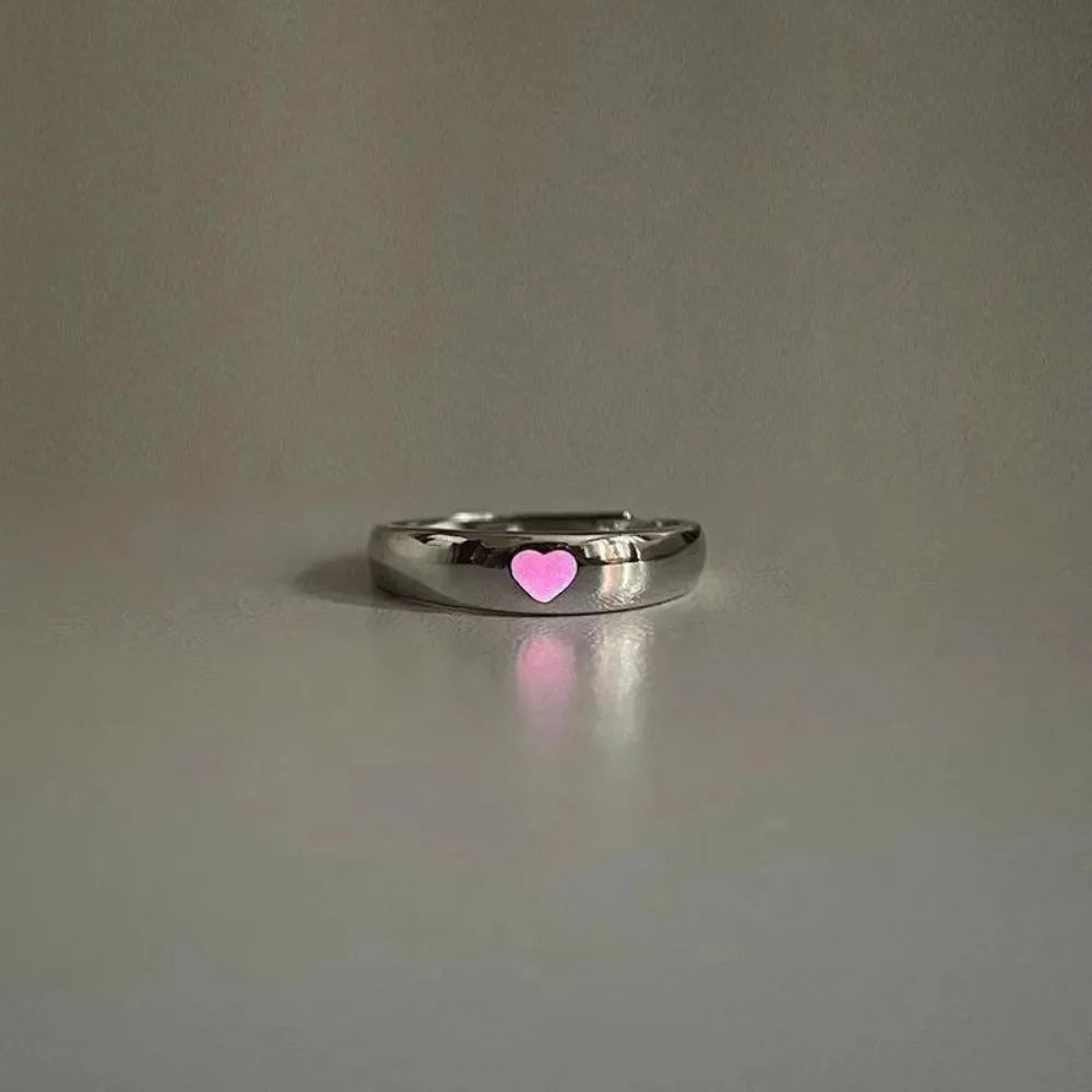 2024 Unique Punk Fashion Personality Retro Style Three-dimensional Ring European Pattern Artificial Ring Jewelry Wholesale