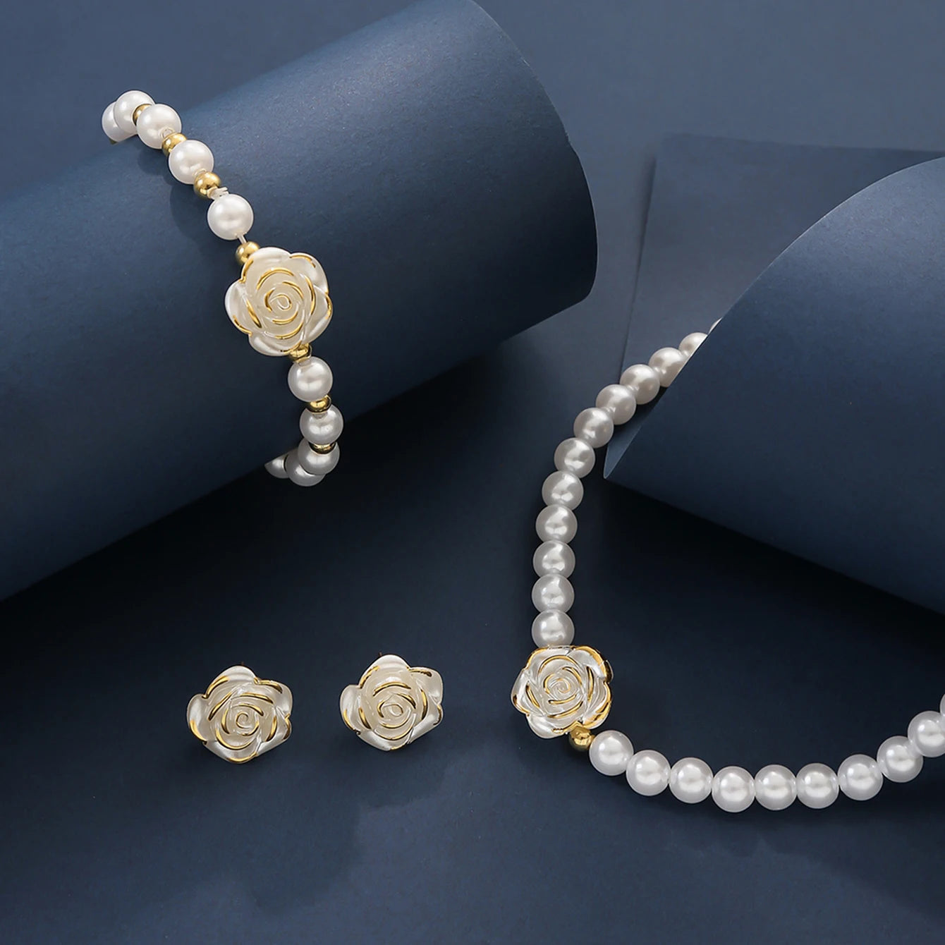Elegant Imitation Pearl Delicate Flower Necklace Bracelets Earrings Women's Daily Versatile Party Banquet Wedding Jewelry Gifts