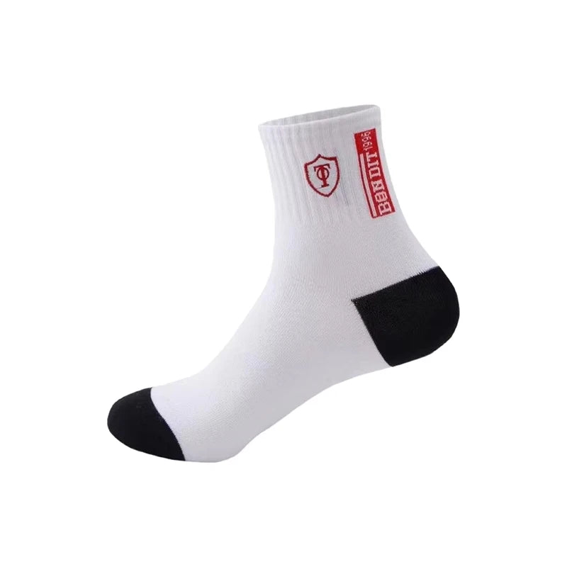 5 Pairs of Autumn and Winter MEN'S Sports Socks for Summer Leisure, Sweat Wicking, Lightweight and Breathable Basketball Socks