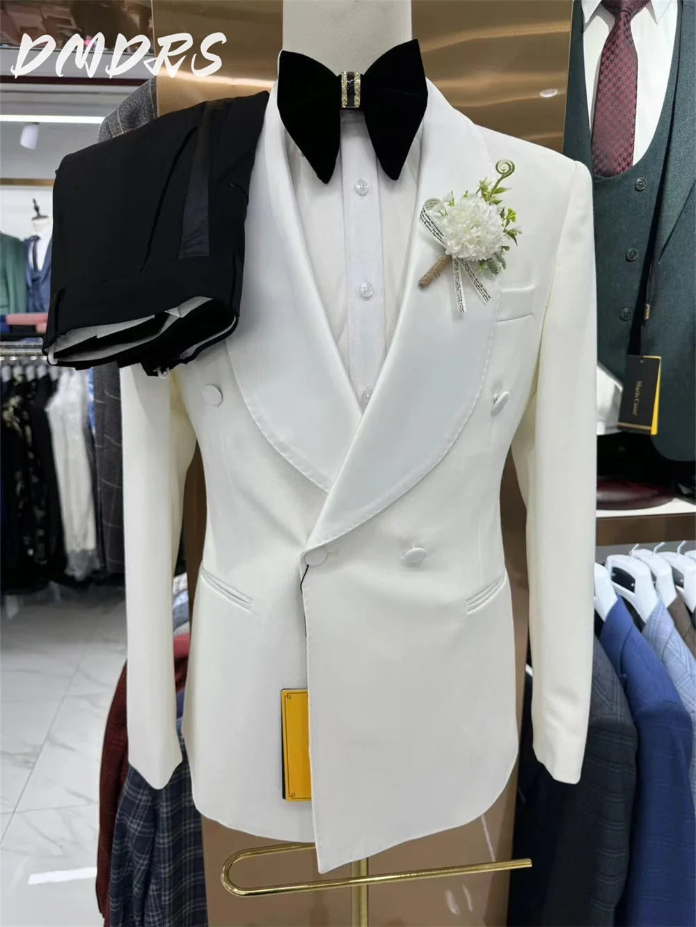 Elegant men's suit set by Ansoff, includes single-breasted jacket and matching pants, perfect for weddings and formal occasions.