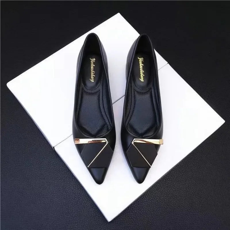 Ansoff women's Korean style flat shoes with comfortable genuine material, non-slip soles, trendy design, suitable for casual wear.