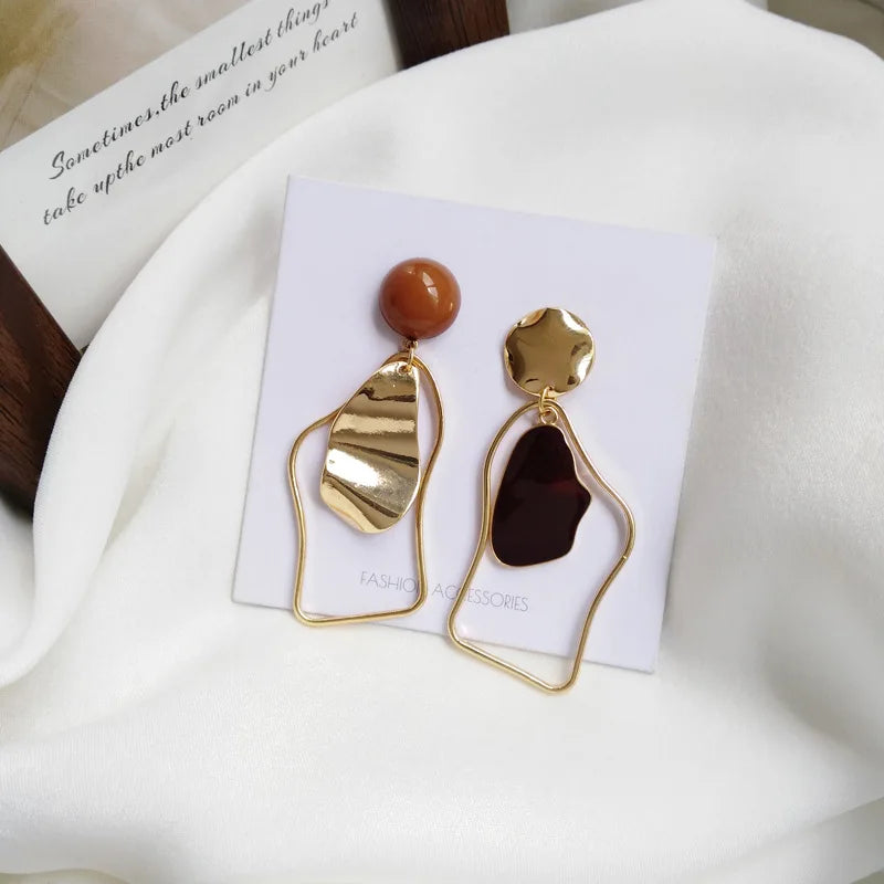 Vintage Geometry Irregular Eardrop Personality Asymmetry Dripping Oil Earrings for Women Fashion Daily Commuting Jewelry Gifts - Acros