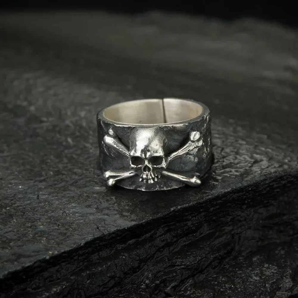 2024 Unique Punk Fashion Personality Retro Style Three-dimensional Ring European Pattern Artificial Ring Jewelry Wholesale