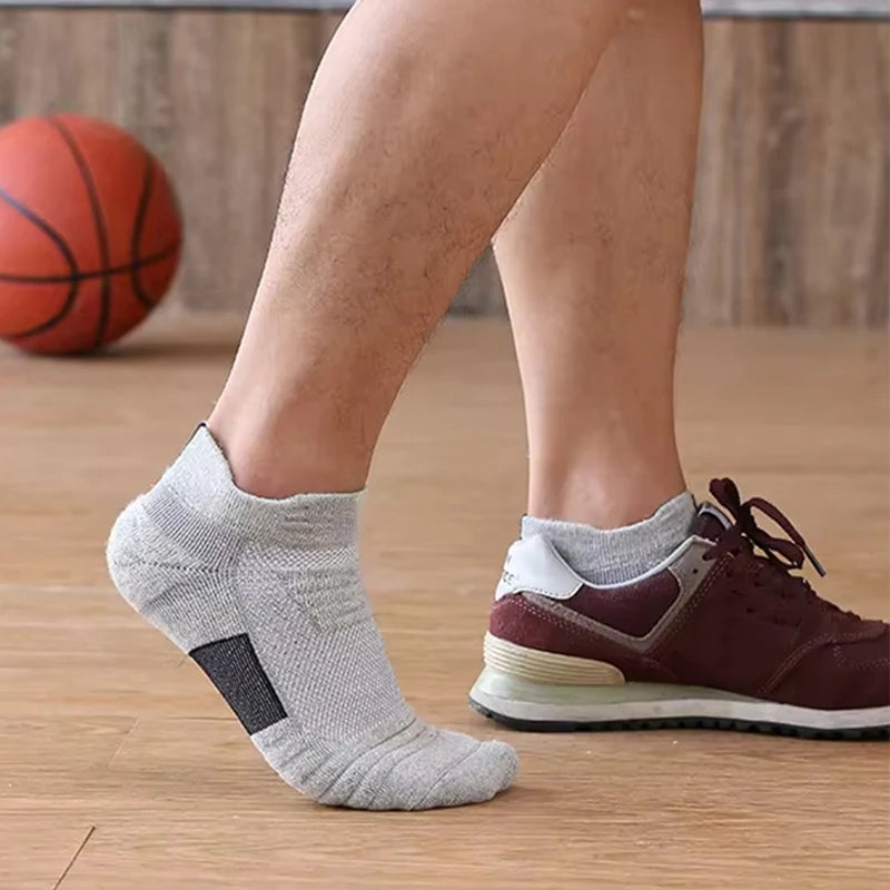 Ansoff men's anti-slip cotton football socks in black, short and long tube styles, breathable sport socks for soccer and basketball, size 39-45.