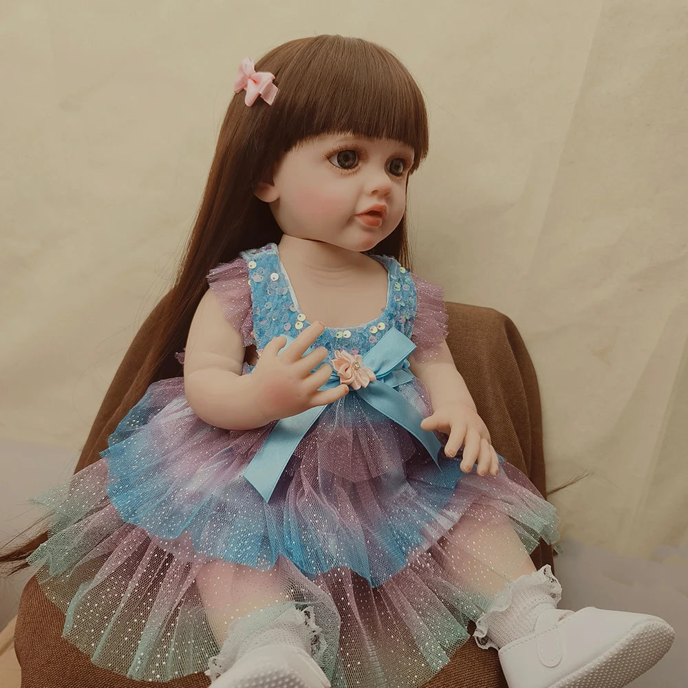 Lifelike Reborn Baby Doll Betty, 22-inch full silicone vinyl girl with cute princess features, ideal birthday or Christmas gift