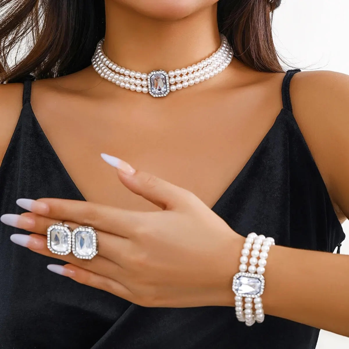 3Pcs Multilayer Imitation Pearl Crystal Chain Necklace Bracelet Women Wedding Bridal Goth Stud Earrings Jewelry Set Accessories