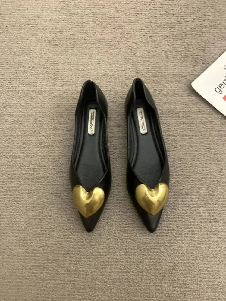Elegant black flat-bottomed women's shoes by Ansoff, French style, soft sole, comfortable for spring and autumn/winter.