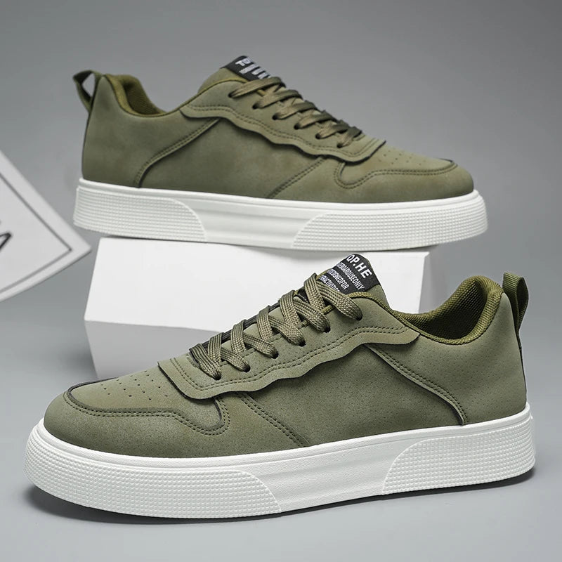 Ansoff men's low-top sports shoes in green, black, and red with breathable fabric and soft sole, suitable for casual spring and autumn wear.