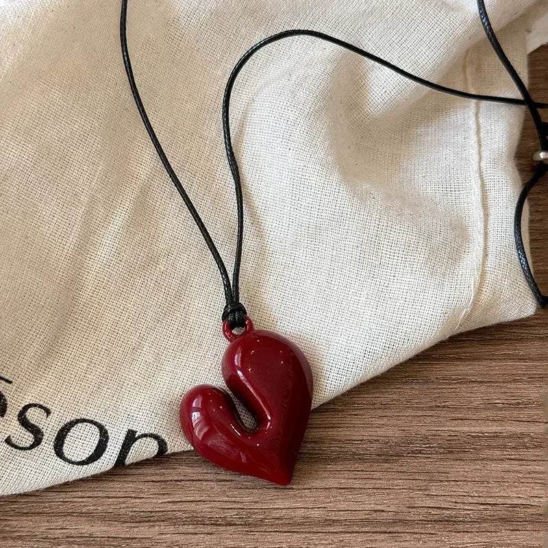 Minimalist Metal Water Drop Shaped Pendant Necklace for Women Simple Adjustable Long Black Rope Sweater Chain Fashion Jewerly