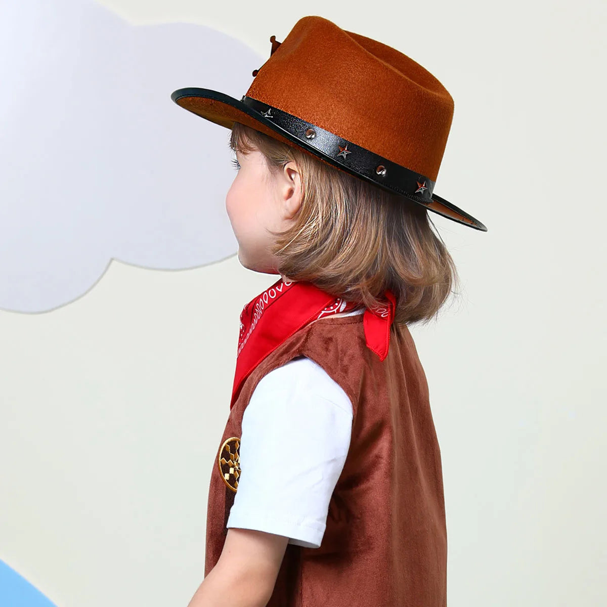 Toddler boys cowboy brown felt hat with bandanna, perfect for western cowboy or cowgirl costume, Halloween, and cosplay dress-up.