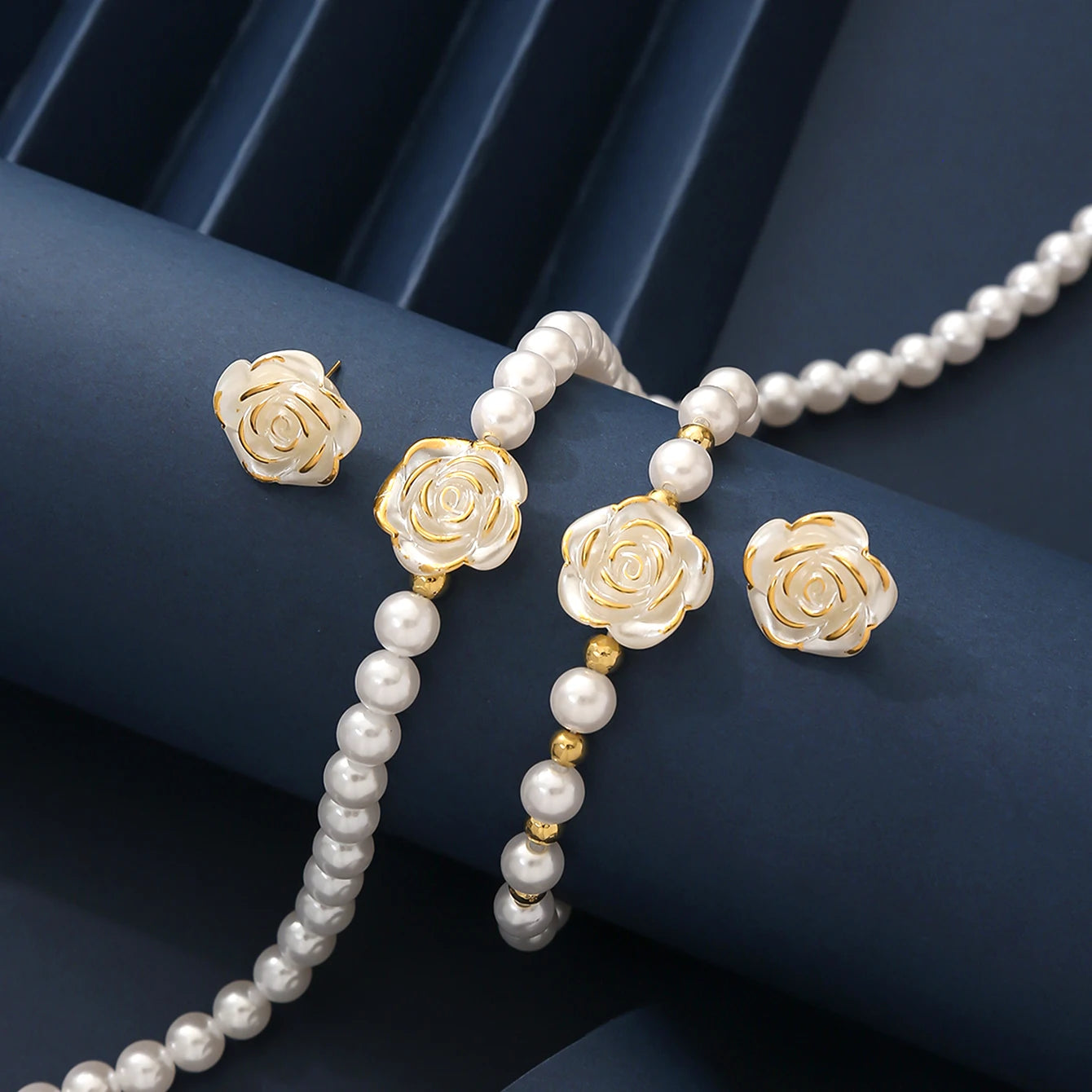 Elegant Imitation Pearl Delicate Flower Necklace Bracelets Earrings Women's Daily Versatile Party Banquet Wedding Jewelry Gifts