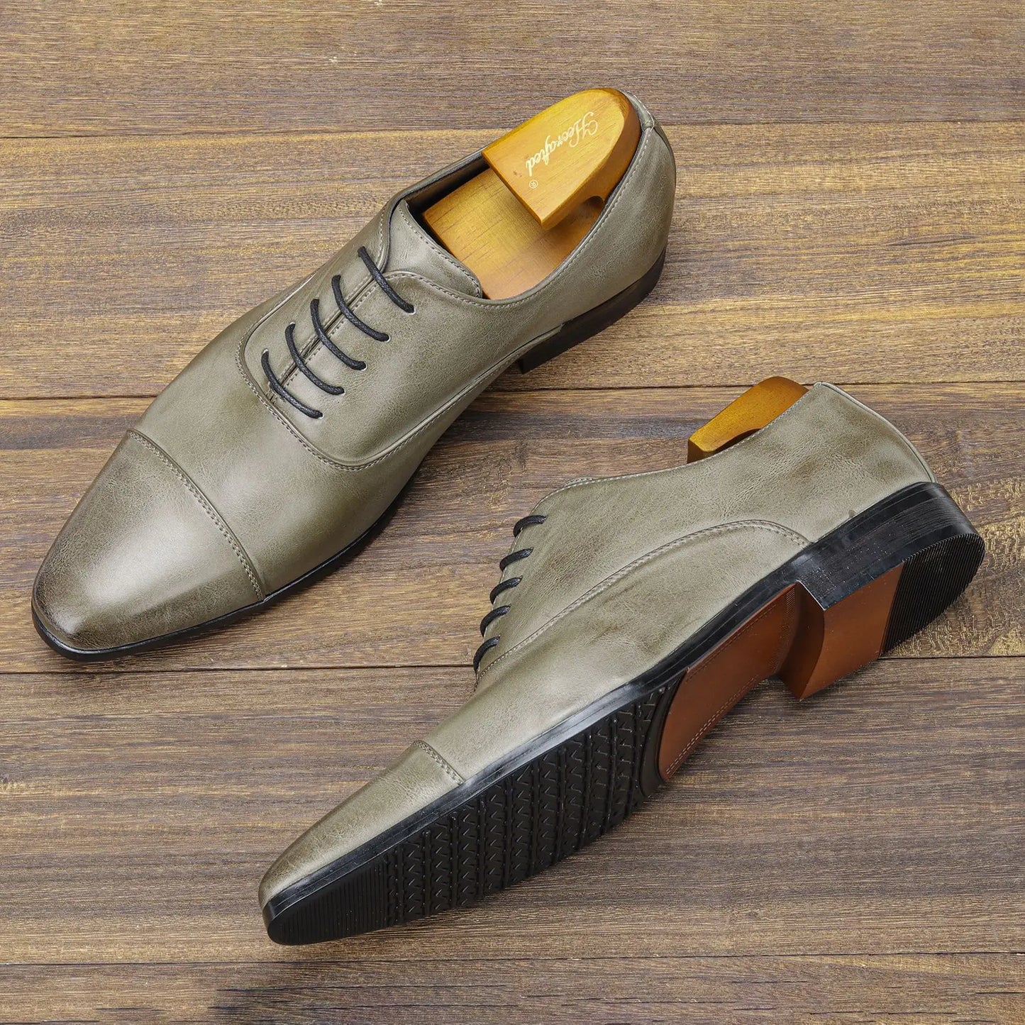 Designer Brand Leather Shoes for Men Wedding Dress Shoe Lace up Casual Business Oxfords Pointed Toe Office Formal Shoes for Man