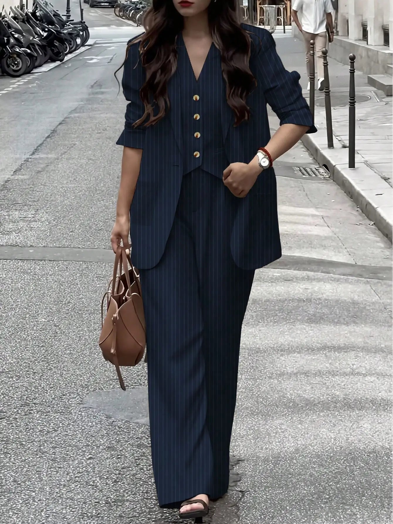 Ansoff women's striped suit set featuring an elegant, chic design suitable for office and casual wear, with stylish tailored fit.