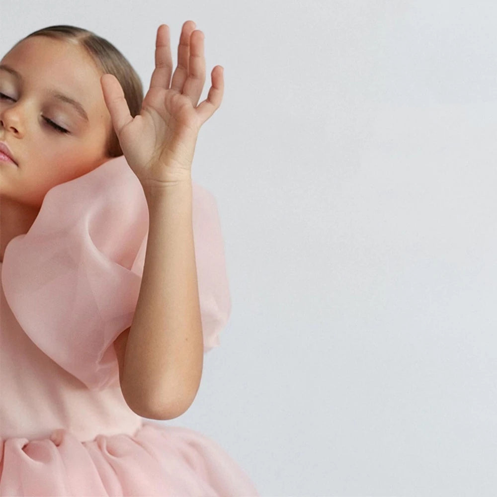 Hot Sale Kids Fashionable Backless Princess Gown For Birthday Party Cute Graceful Puff Sleeve Girl Dresses Wedding Guest Clothes