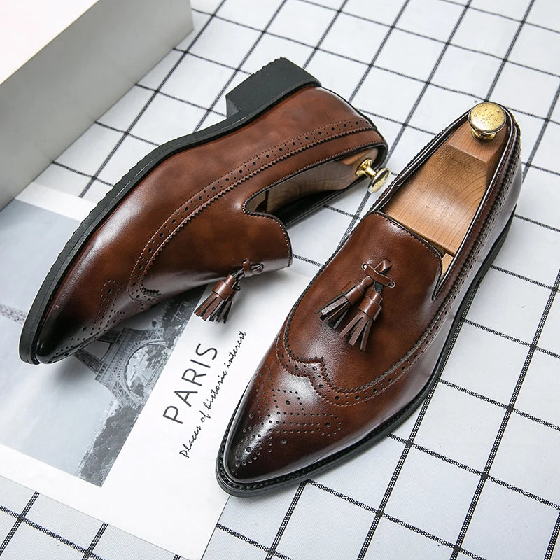 Tassel Formal Leather Shoes Men Classic Social Casual Business Brogues Men's Dress Shoes Trend Wedding Party Leather Loafers Men