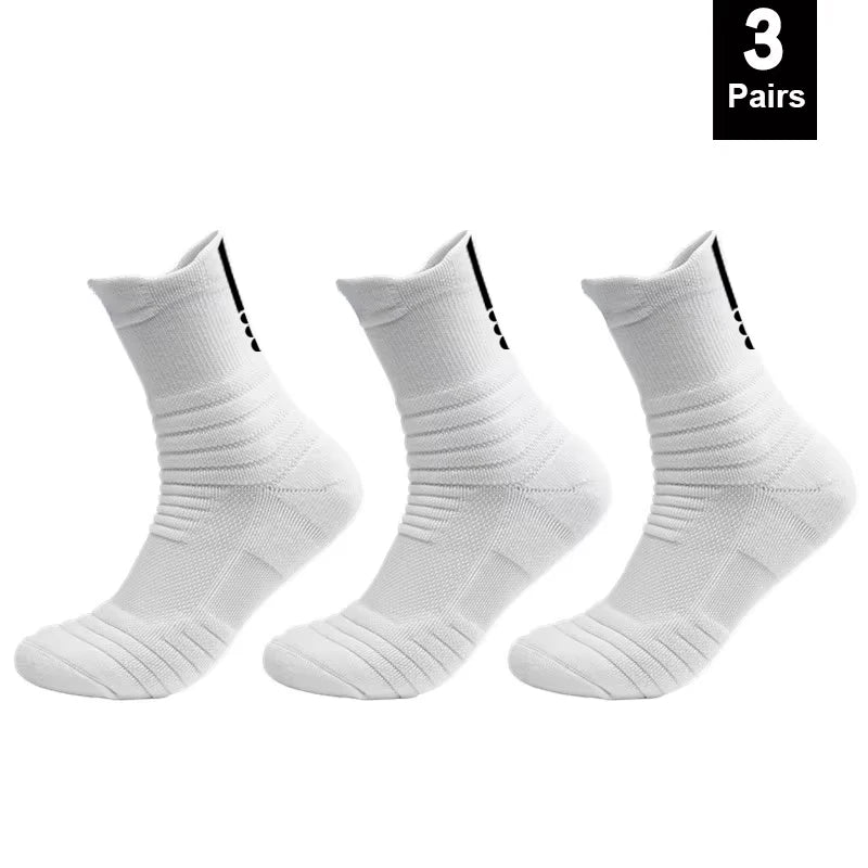 Ansoff men's anti-slip cotton football socks, breathable short and long tube sport socks for soccer and basketball in size 39-45.