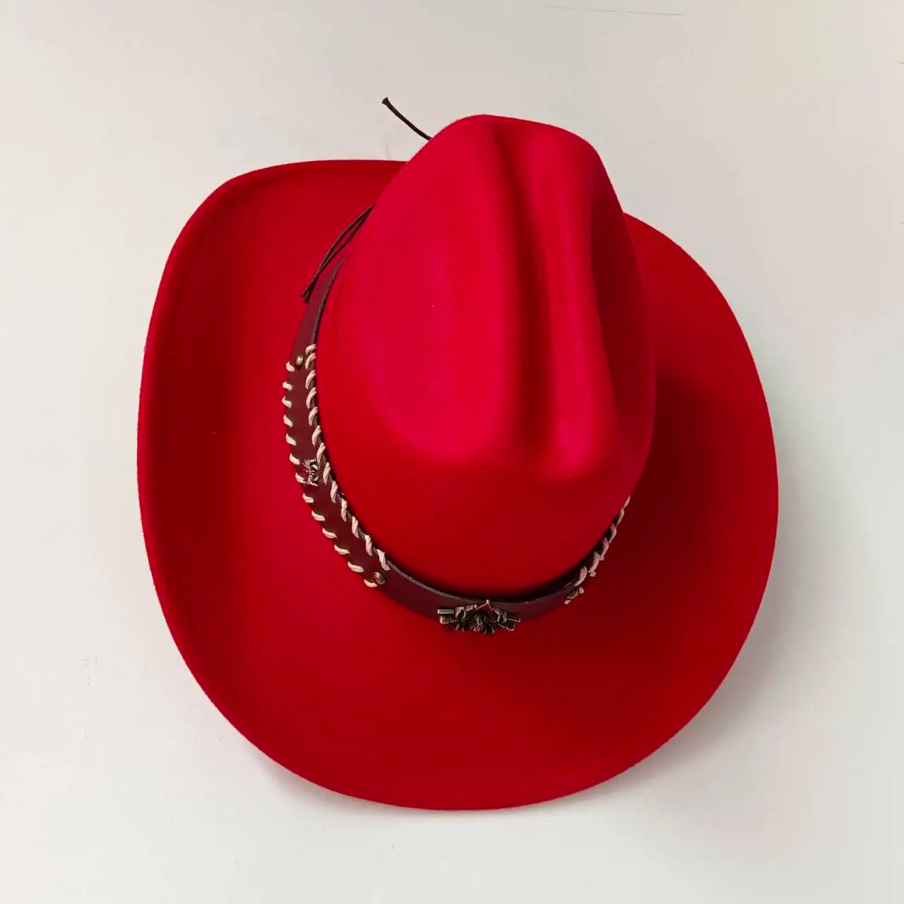 Ansoff cowboy hat with cow head design, monochrome felt, wide brim, outdoor knight style hat for men and women.