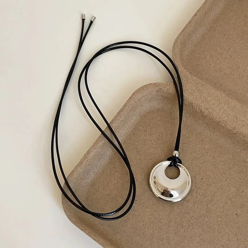 Minimalist Metal Water Drop Shaped Pendant Necklace for Women Simple Adjustable Long Black Rope Sweater Chain Fashion Jewerly