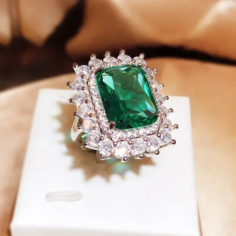 Fashion Jewelry Green Zircon Ring For Women Luxury Square Full Diamond Inlaid Grandmother Green Zircon Ring Party Birthday Gift