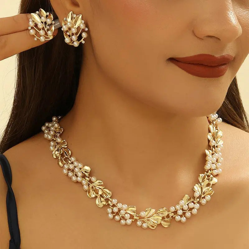 3 Pcs Rhinestone Pearl Earrings Necklace Set Two-piece Vintage Choker Accessory Light Luxury Jewelry Sets Wedding