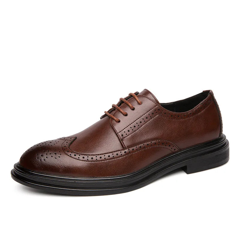 Ansoff men's handmade leather Oxford shoes with wingtip brogue detailing, classic business formal style in calfskin leather.