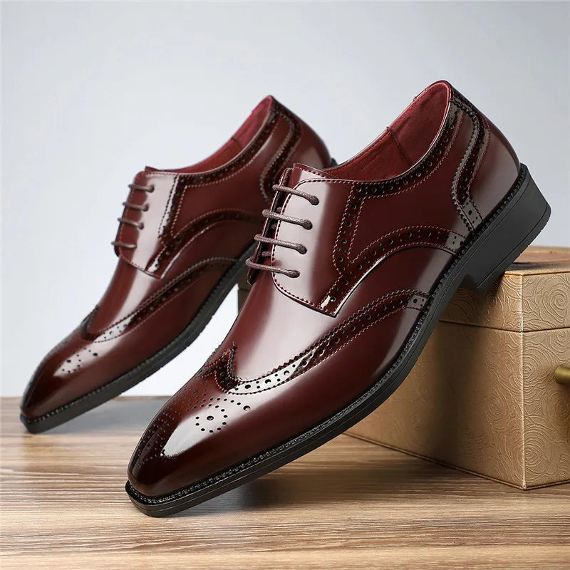 Classic Men's Carved Block Brogues Shoes Fashion Pointed Business Dress Shoes Lace Up Oxford Shoes Men's Wedding Formal Footwear