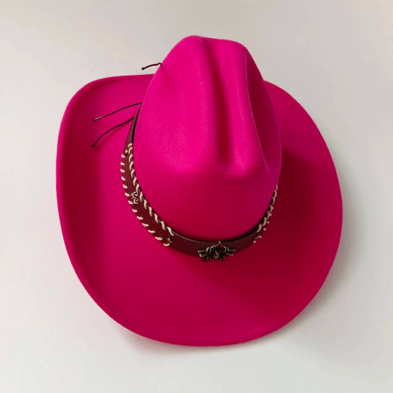 Ansoff cowboy hat with cow head design, black felt, wide brim, unisex outdoor knight-style hat for men and women