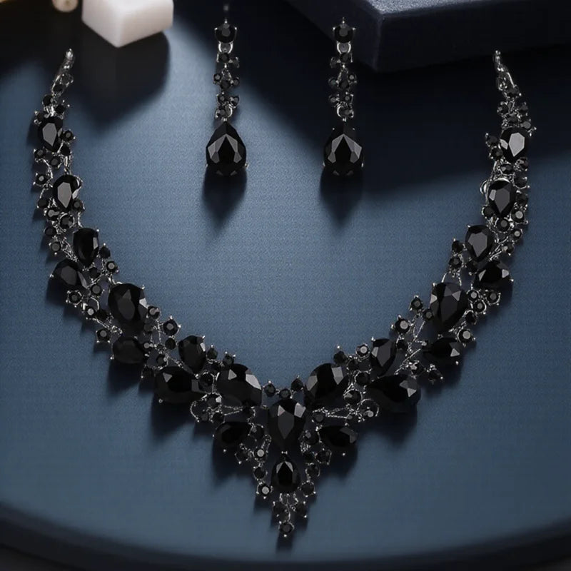 Elegant Bridal Crystal Rhinestone Necklace Earrings Set Wedding Valentine Gift Teardrop Dangle