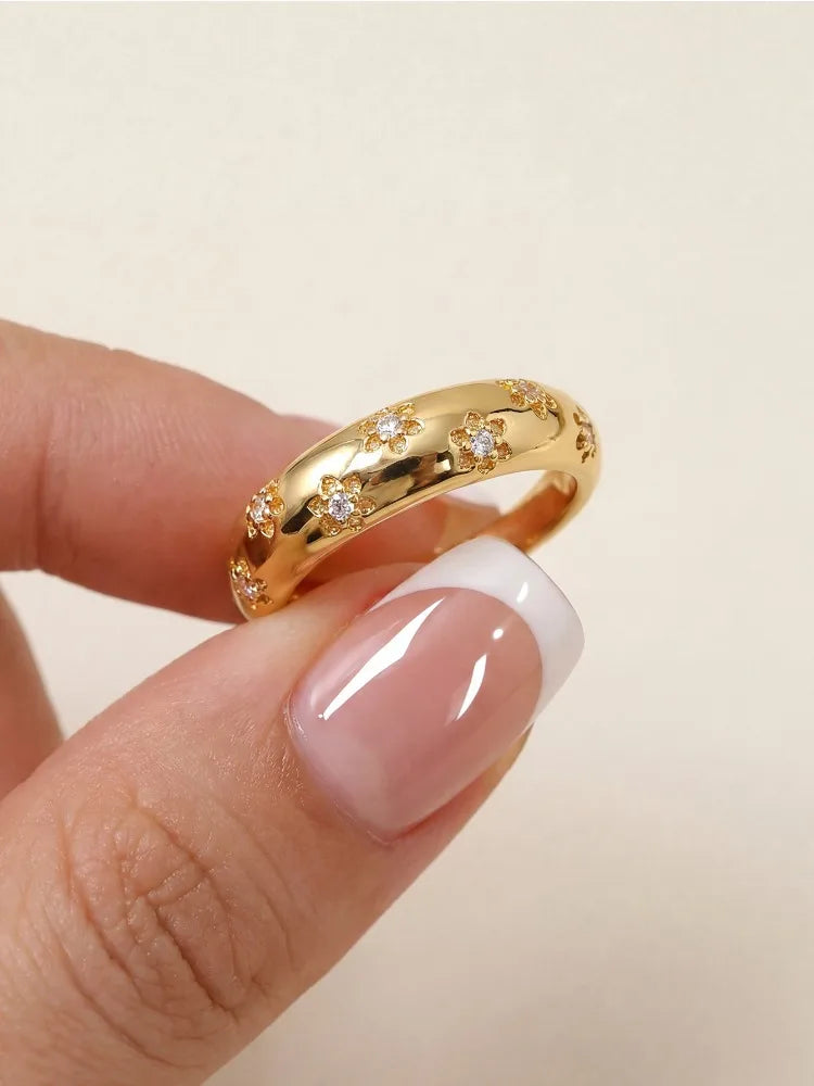 925 Sterling Silver Personalized Flower Encrusted Zircon Ring For Women Wedding Party Daily Luxury High Quality Fine Jewelry