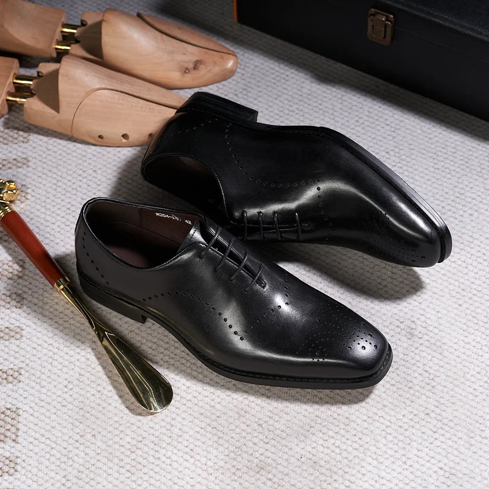 Ansoff men's Italian brogue oxford shoes in genuine leather with lace-up design, suitable for formal weddings and office wear.