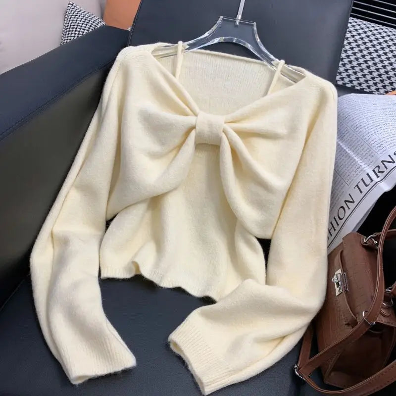 Ansoff women's two-piece sweater suit with long sleeve short top and suspender vest, perfect for autumn fashion.