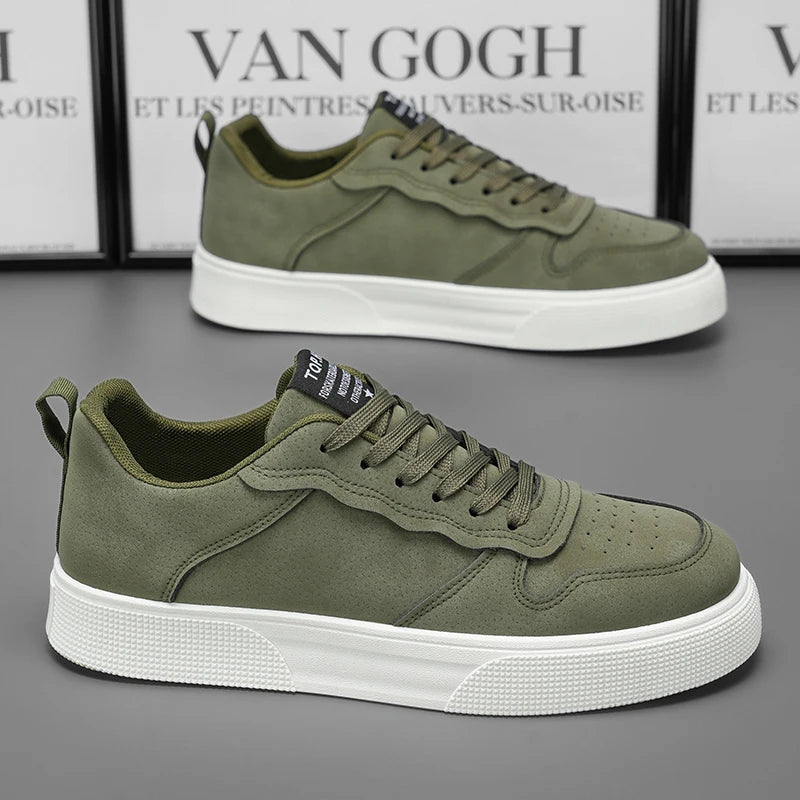 Men's Ansoff breathable low-top sports shoes in green, black, and red with soft soles, perfect for casual spring and autumn wear.